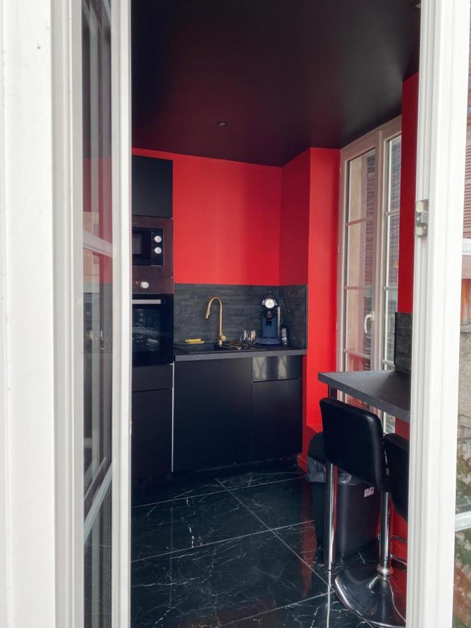 Appartement Le Souffle De L'Amour à Melun Extérieur photo